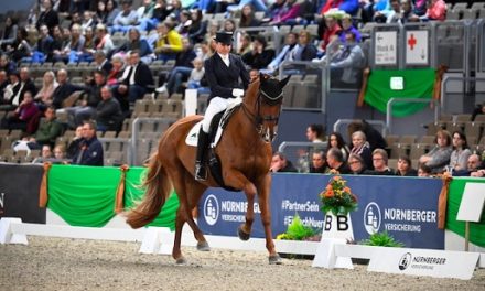 Weltmeisterin Dorothee Schneider siegt im NÜRNBERGER Burg-Pokal bei Faszination Pferd